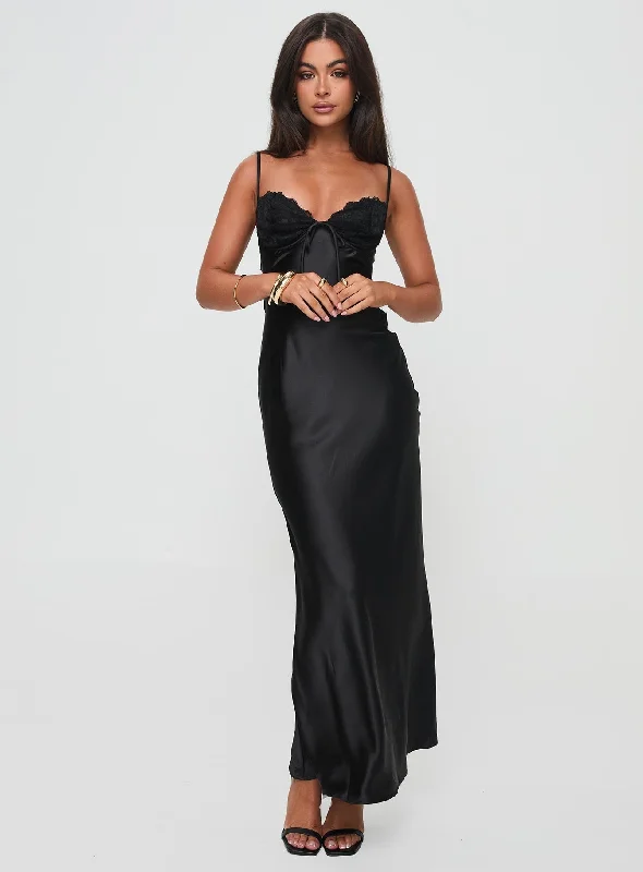 Fadyen Bias Cut Maxi Dress Black Petite