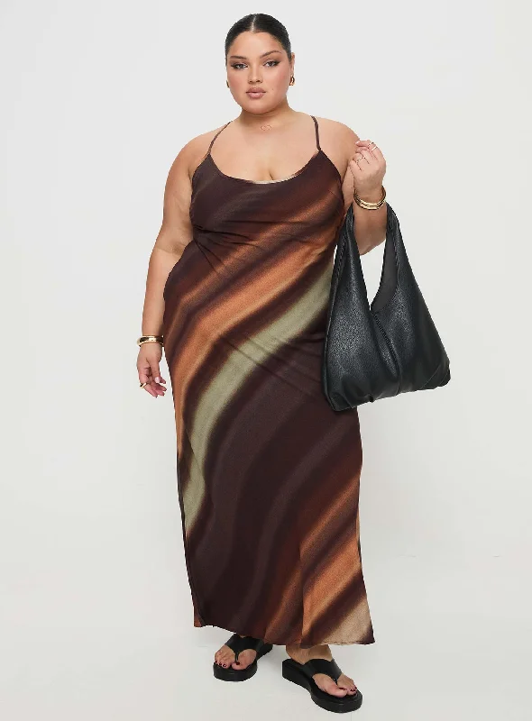 Otillie Maxi Dress Brown Multi Curve