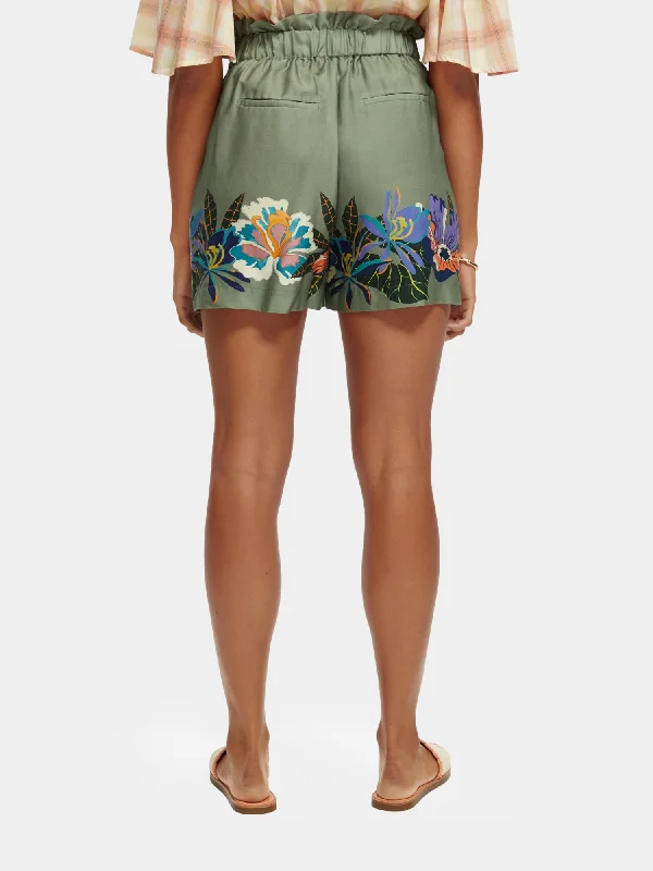 High-rise printed Tencel tennis shorts