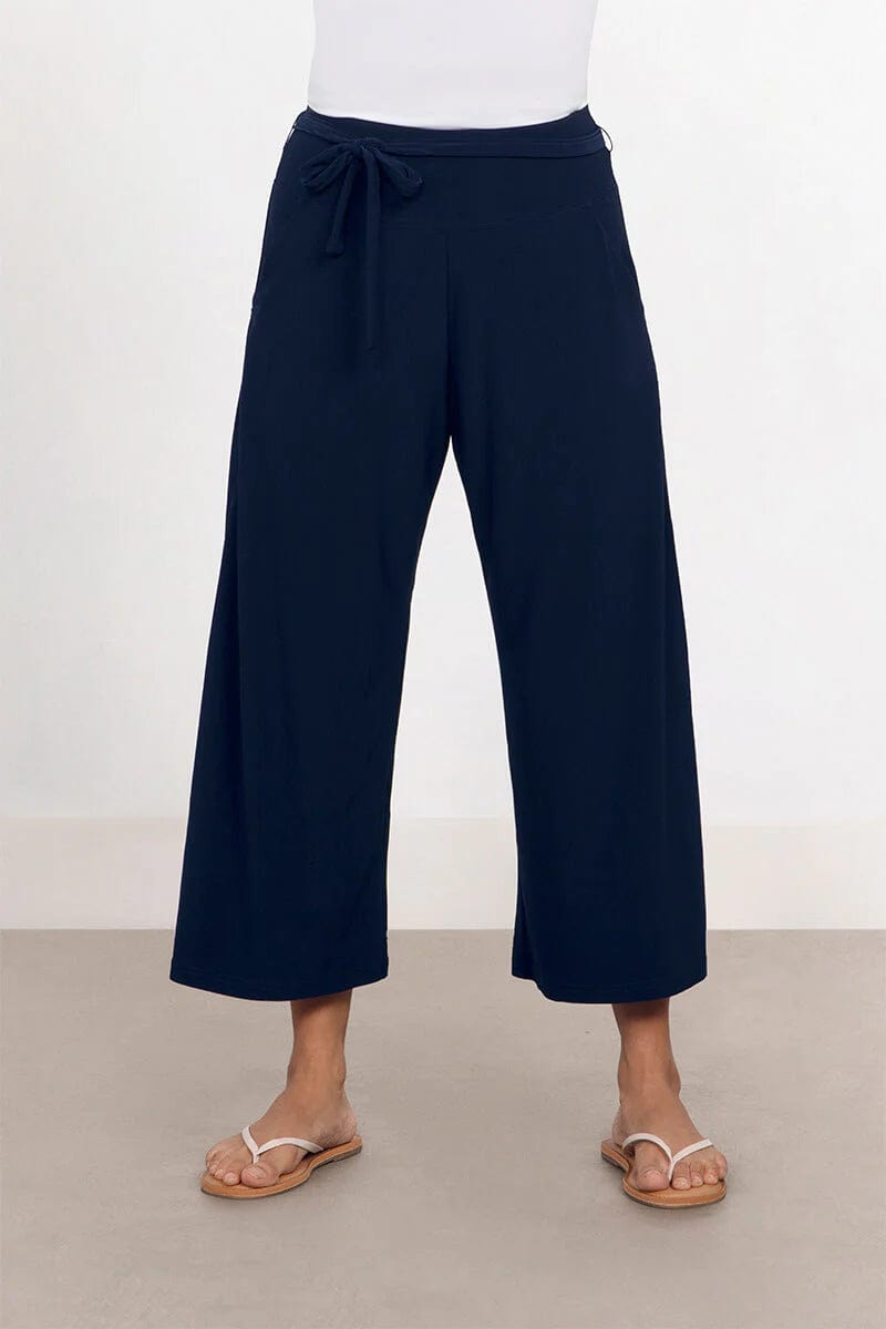 Linen trousers – Lightweight, breathable trousers made from linen fabric, perfect for warmer weather.Linen trousers – Lightweight, breathable trousers made from linen fabric, perfect for warmer weather.Sympli Wide Leg Trouser Crop 27204 Linen trousers – Lightweight, breathable trousers made from linen fabric, perfect for warmer weather.Linen trousers – Lightweight, breathable trousers made from linen fabric, perfect for warmer weather.Sympli Wide Leg Trouser Crop 27204