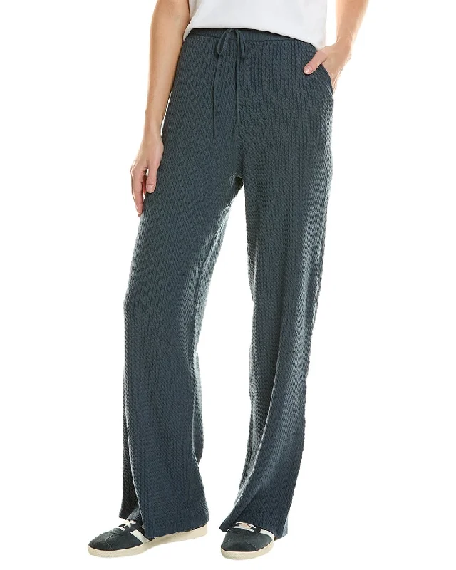 Wide-leg trousers – Trousers with a loose, flared fit from the hips down to the ankles.Wide-leg trousers – Trousers with a loose, flared fit from the hips down to the ankles.WeWoreWhat Pull-On Straight Leg Pant Wide-leg trousers – Trousers with a loose, flared fit from the hips down to the ankles.Wide-leg trousers – Trousers with a loose, flared fit from the hips down to the ankles.WeWoreWhat Pull-On Straight Leg Pant